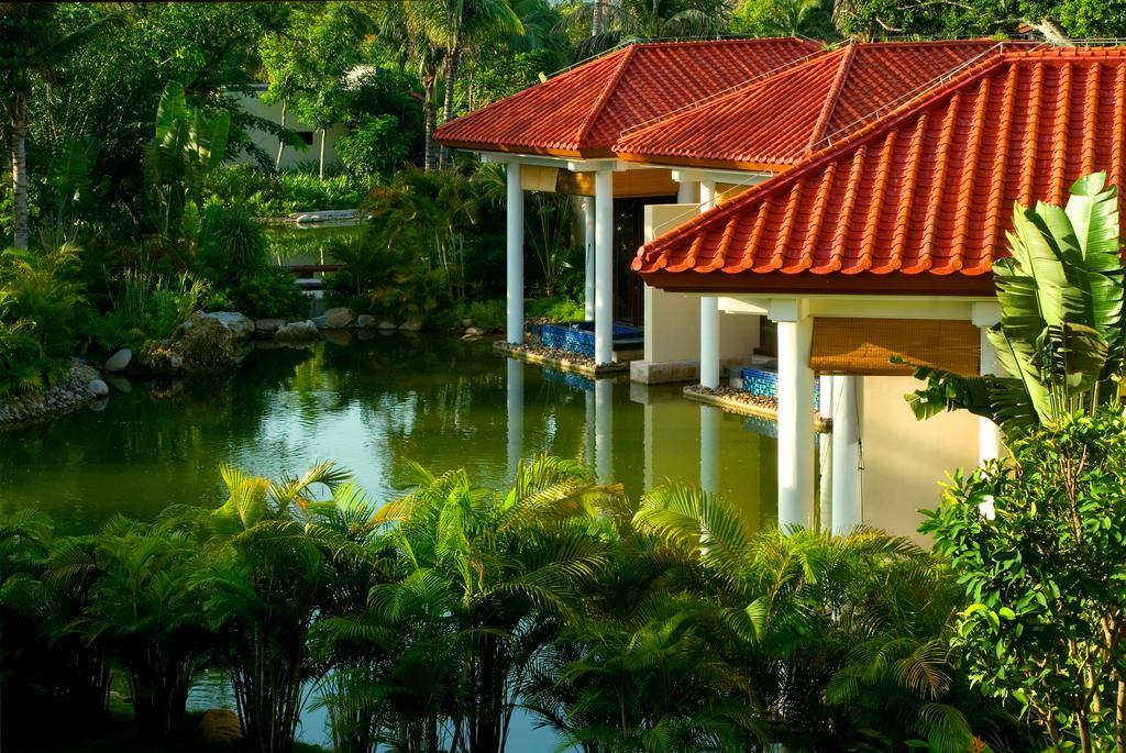 Banyan Tree ซานย่า