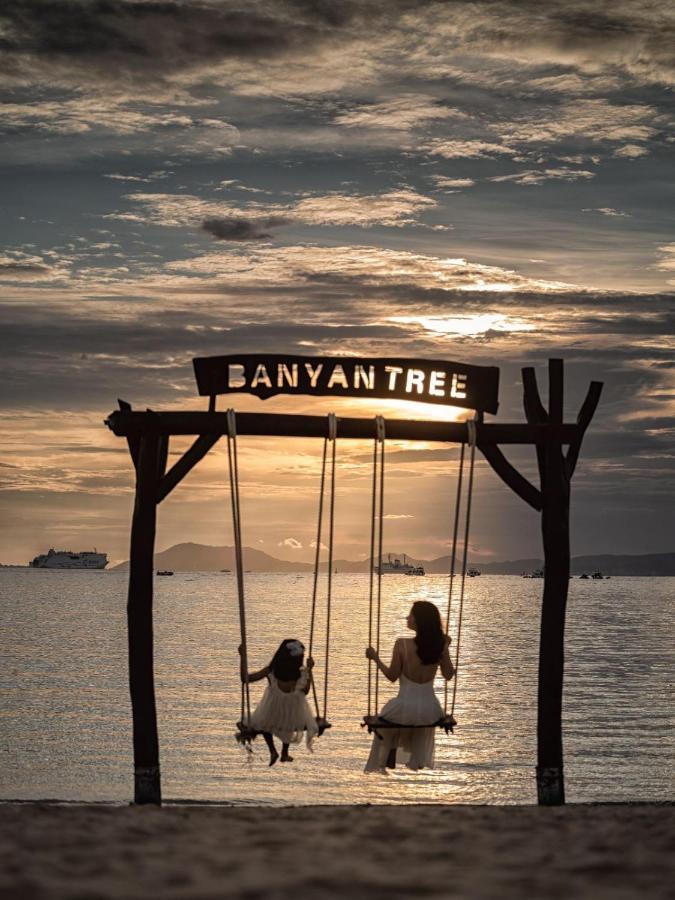 Banyan Tree - Private